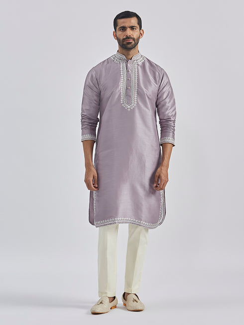 Men's Purple Silk Blend Kurta And Pyjama Set.