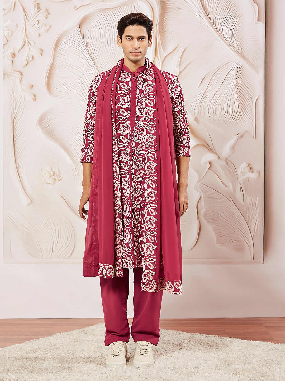 Men's Maroon Georgette Kurta Patiala And Dupatta Set.