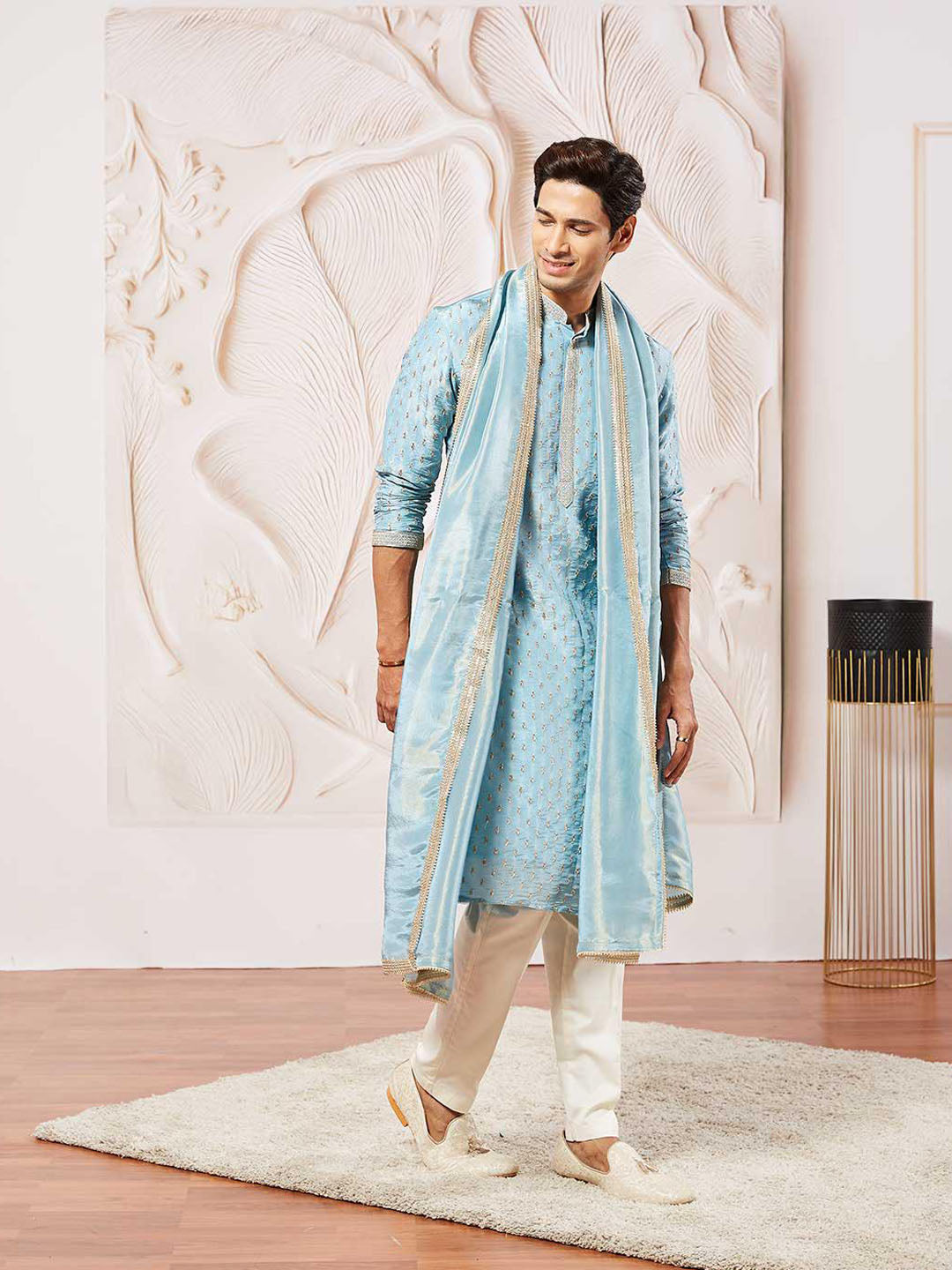 Men's Aqua Tissue Silk Kurta Pyjama And Dupatta Set