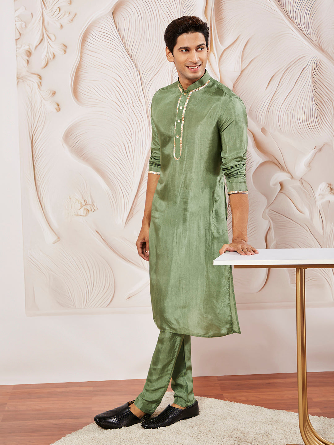 Men's Green Tissue Silk Kurta Pyjama Set