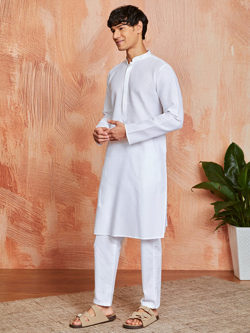 Men's White Cotton Kurta And Pyjama Set
