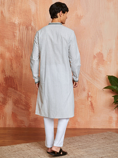 Men's White Cotton Kurta And Pyjama Set