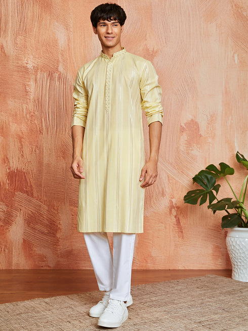 Men's Yellow Silk Blend Kurta And Pyjama Set