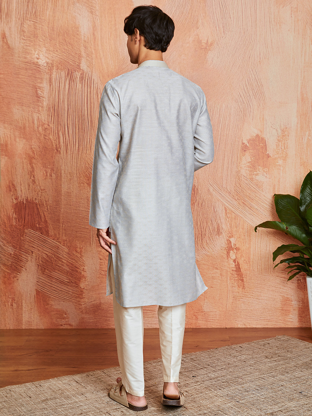 Men's Grey Silk Blend Kurta And Pyjama Set