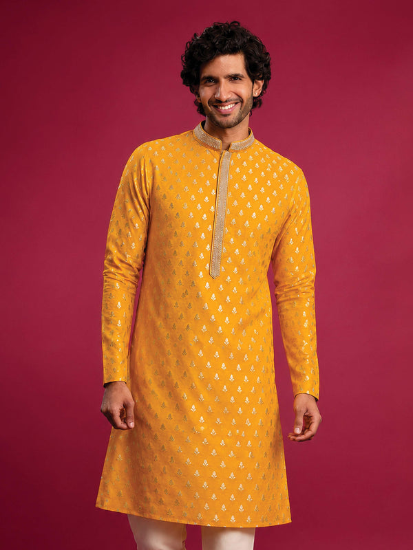 Men Yellow Viscose Kurta Navratri, Diwali, Wedding, Festive, Festive Glitz, Durga Puja Ethnic Wear