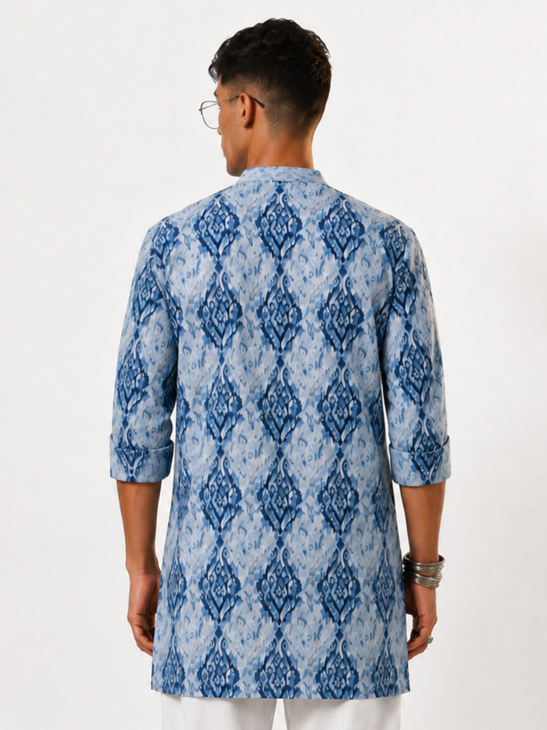 Vastramay Men Blue Cotton Ikkat Print V-Neck Mid-Length Kurta
