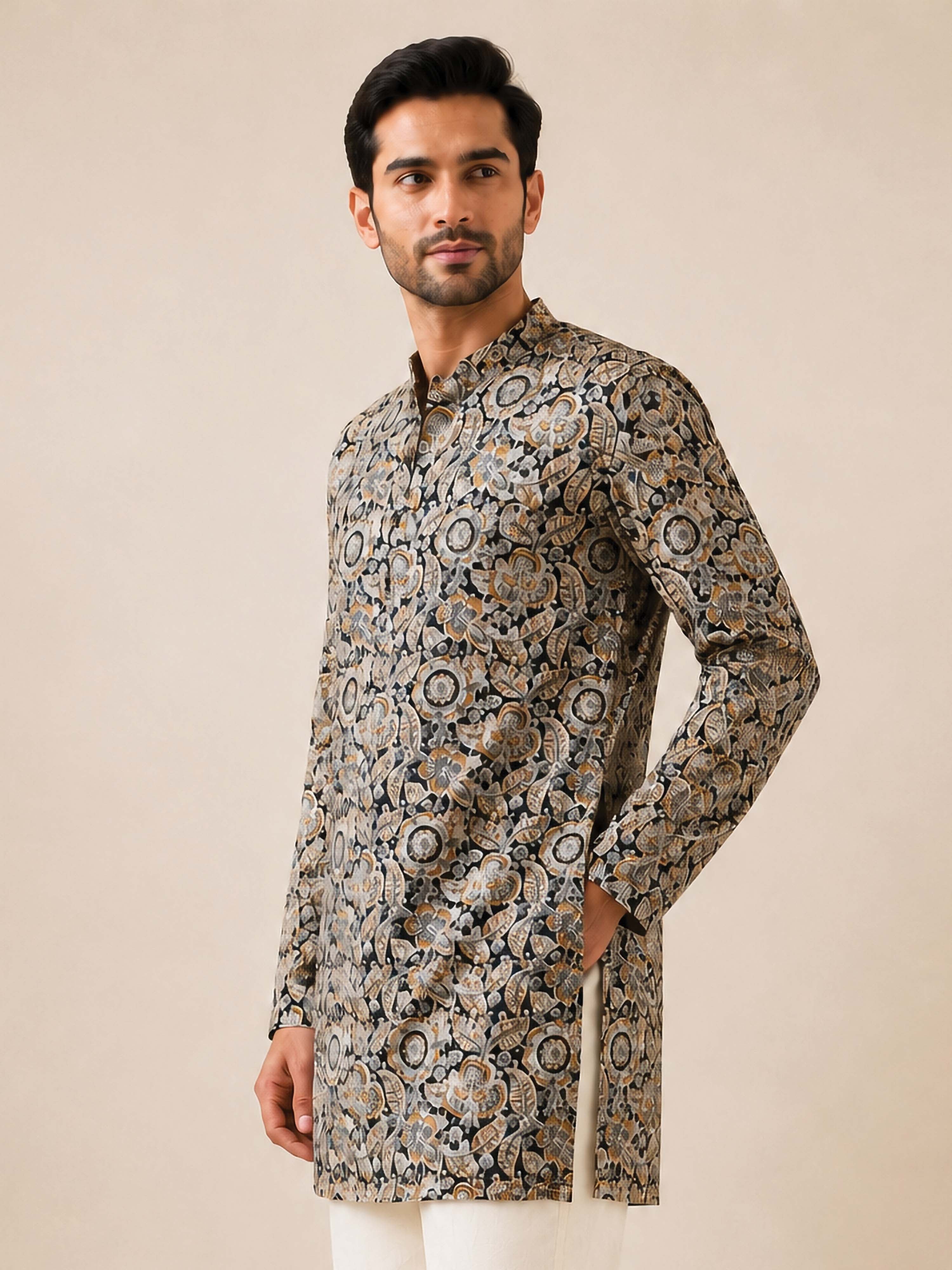 Vastramay Men Black Cotton Kalamkari Print Mandarin Collar Mid-Length Kurta