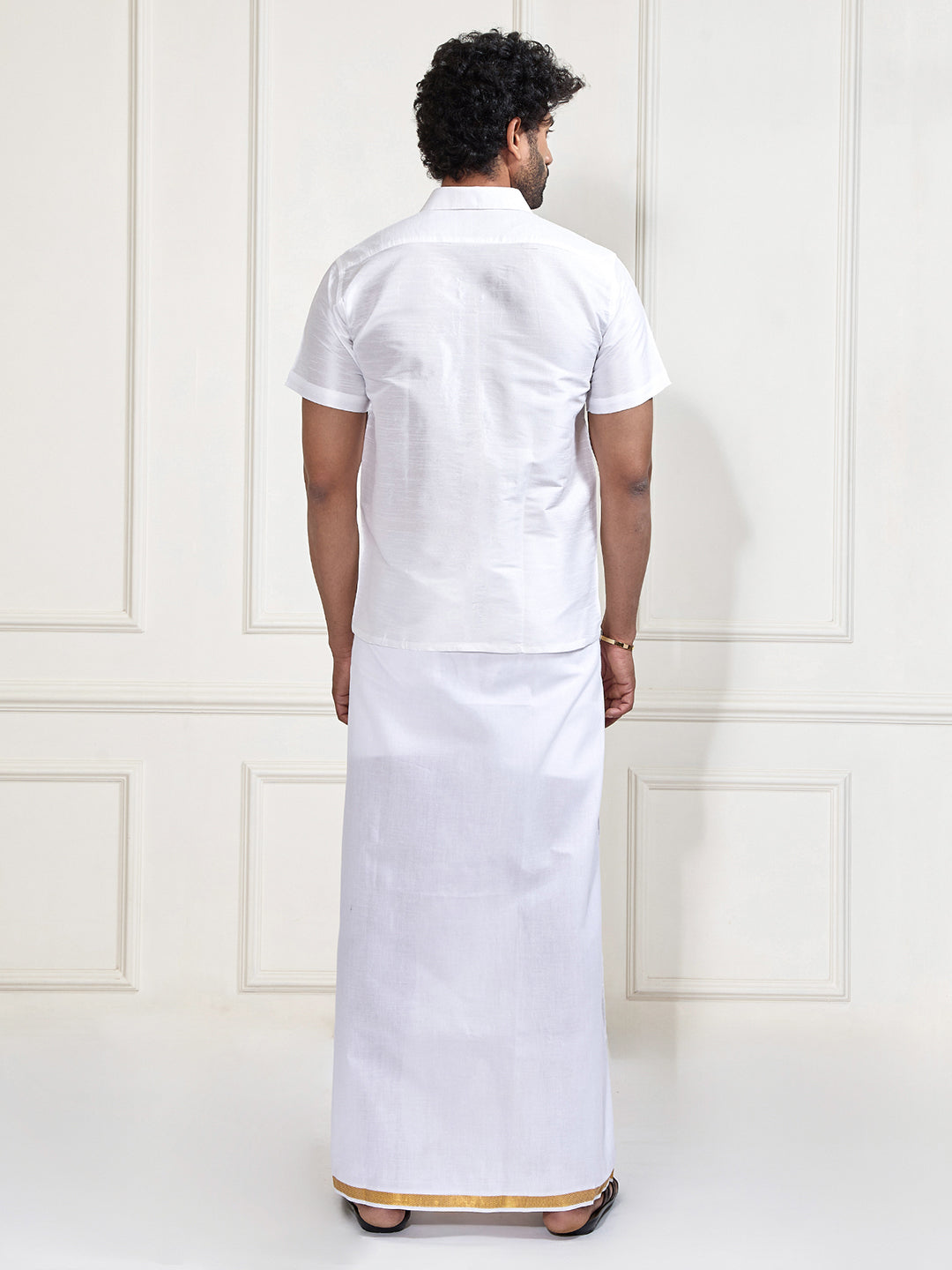 Men's White Silk Blend Shirt And Mundu Set