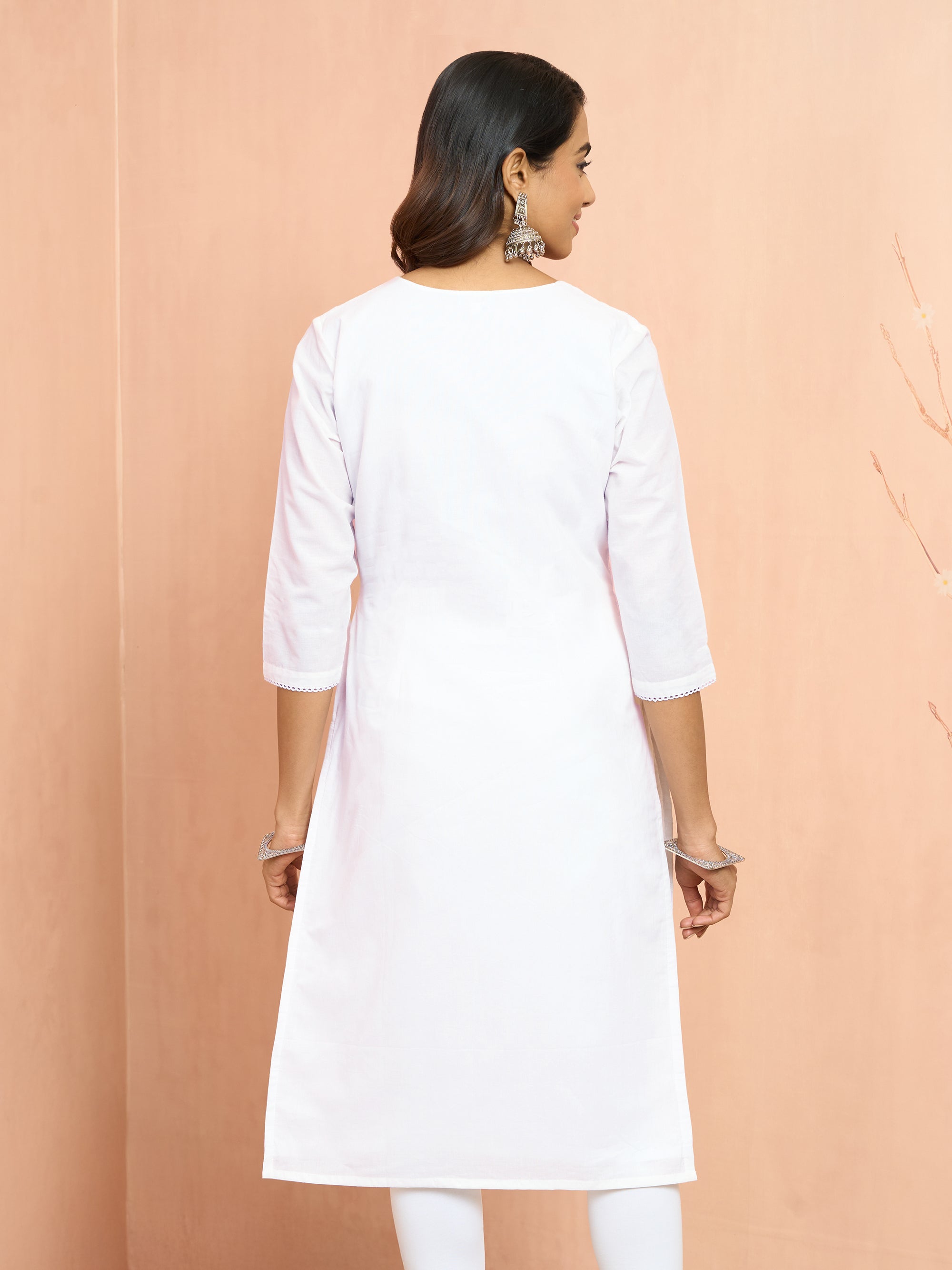Women White Cotton Chikankari Kurta