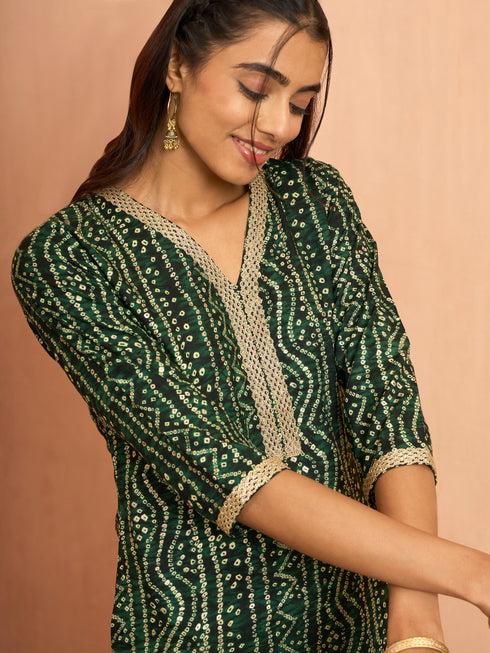Women's Green Bandhani Foil Print Rayon Kurta
