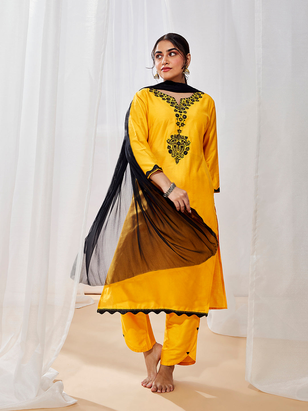Women's Yellow Kurta Set