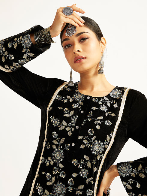 Women's Black Kurta Set