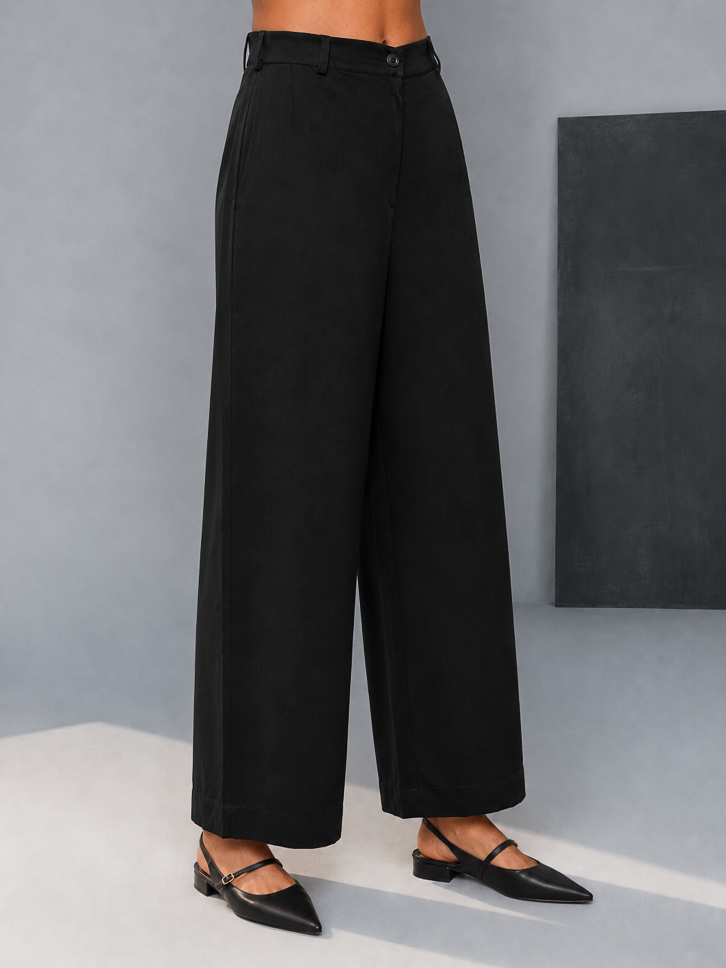 Women's Black Silk-Blend Solid Palazzo