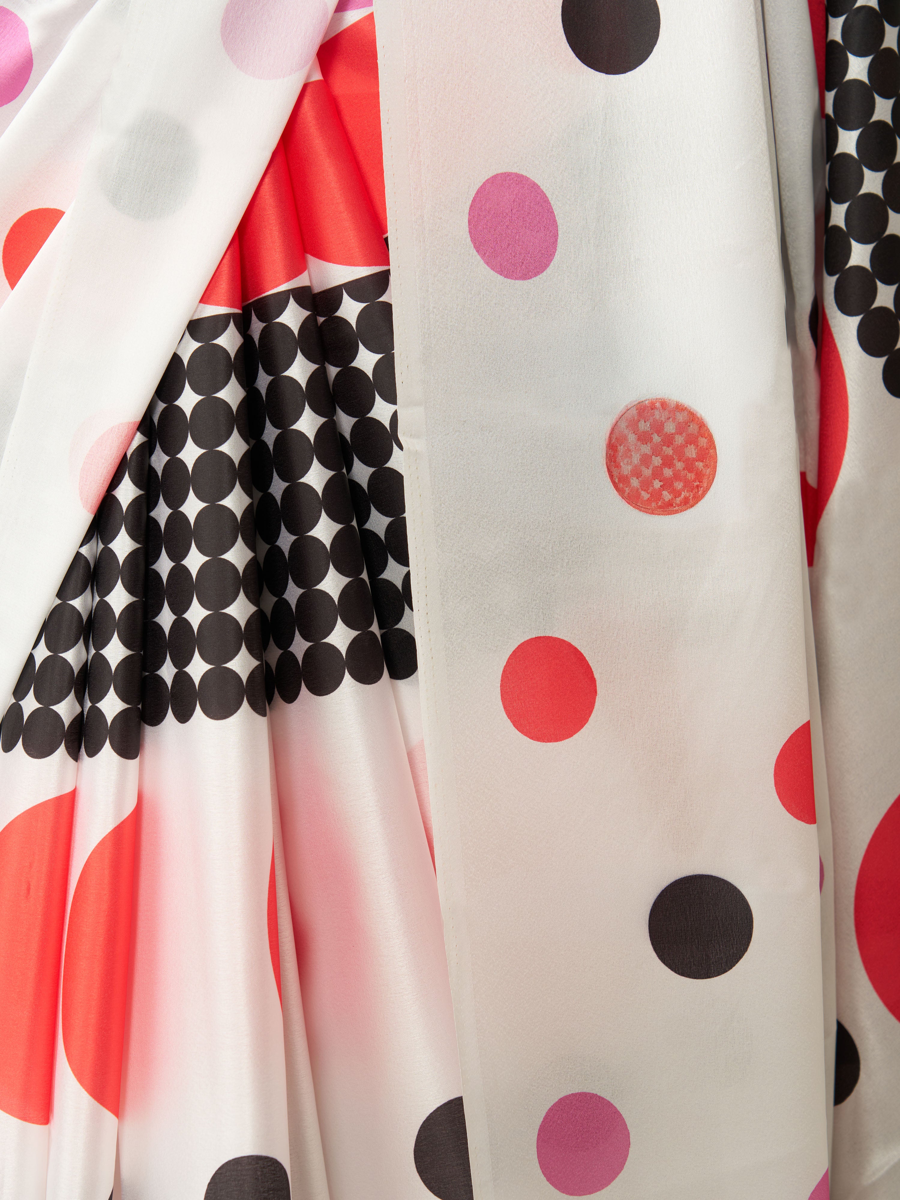 Women's White Polka Dots, Striped Saree with Unstitched Blouse Piece