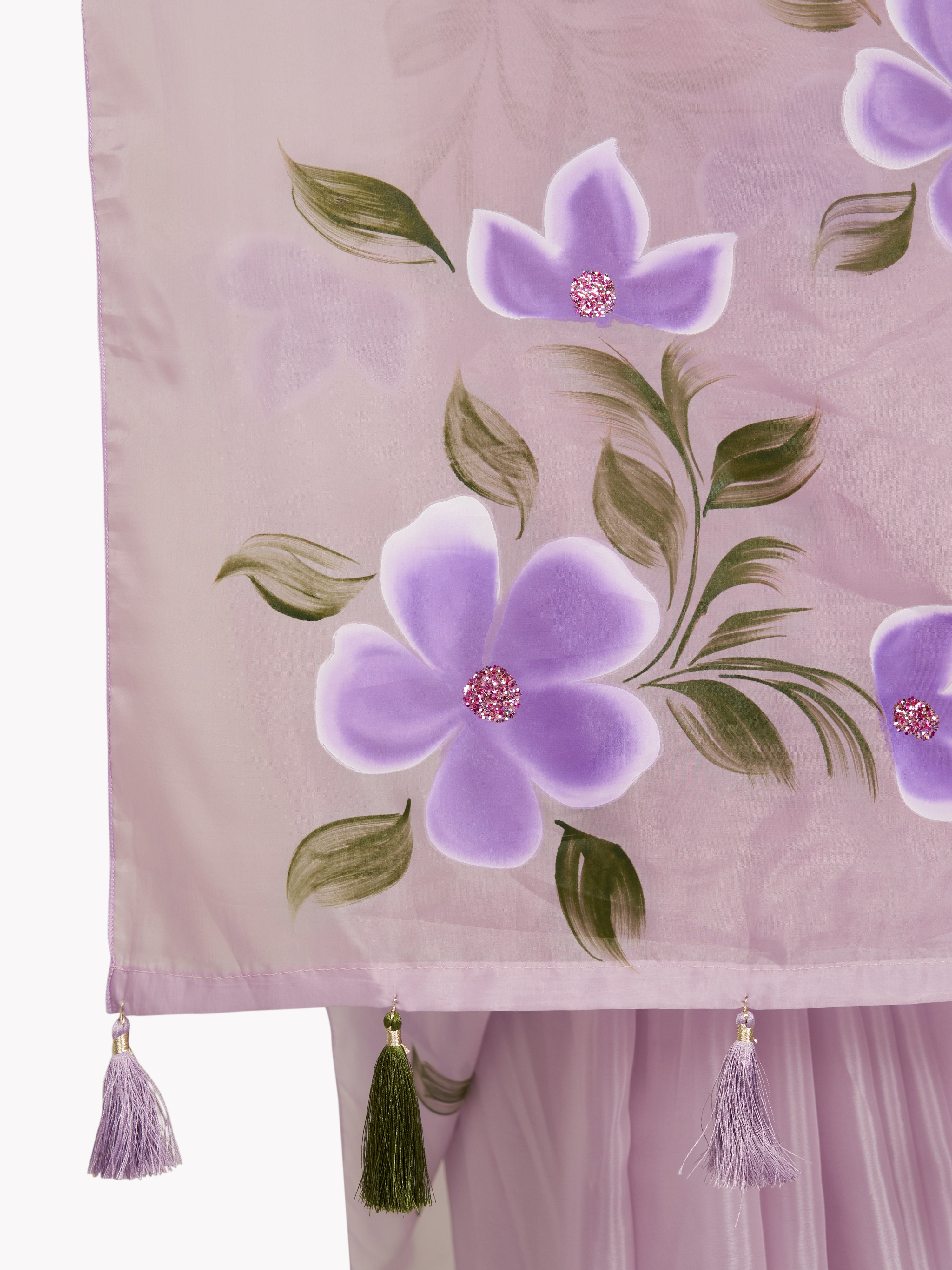 Women's Purple Floral Saree with Unstitched Blouse Piece