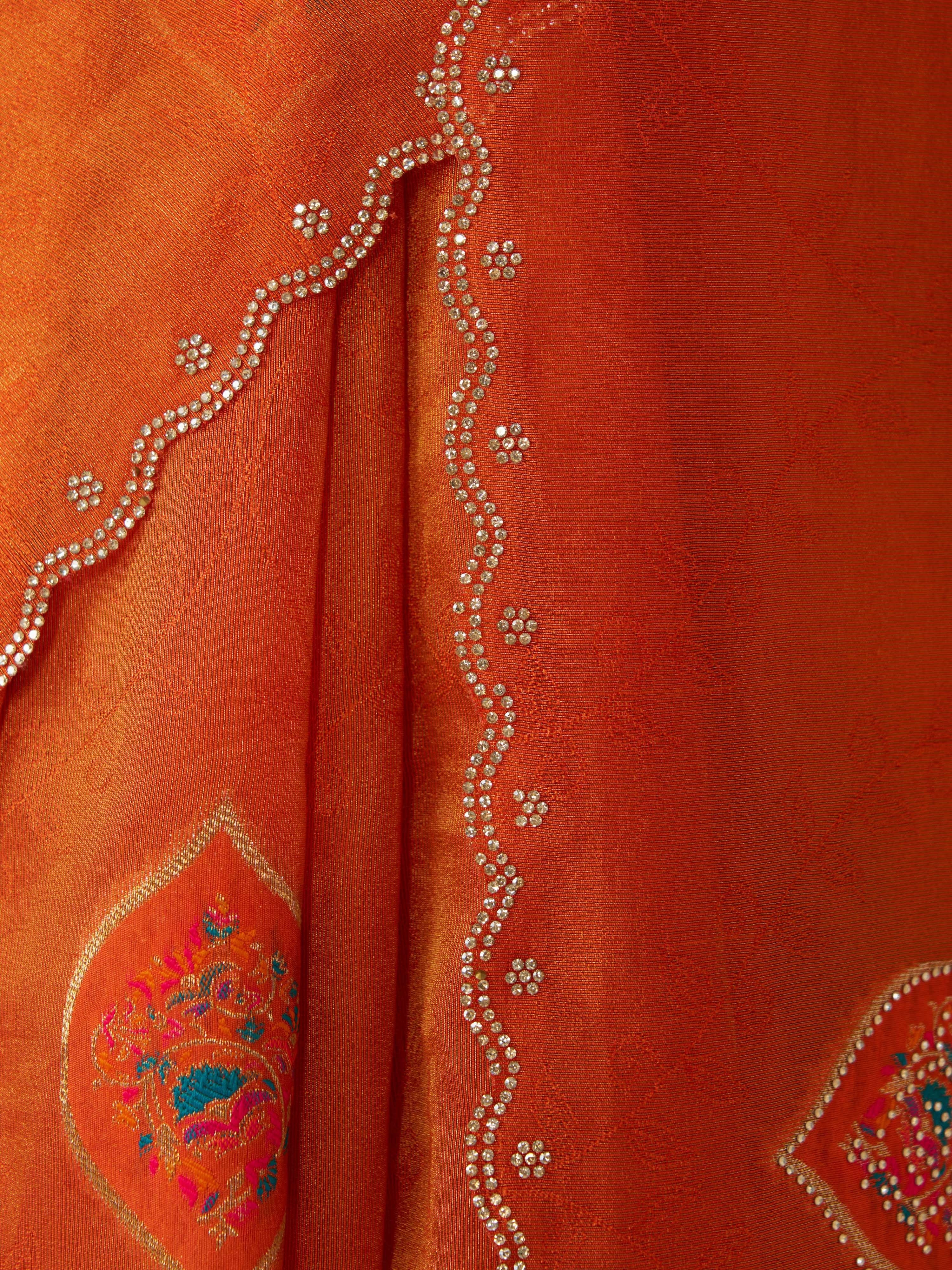 Women's Orange Jacquard Ethnic Motifs Saree With Unstitched Blouse Piece