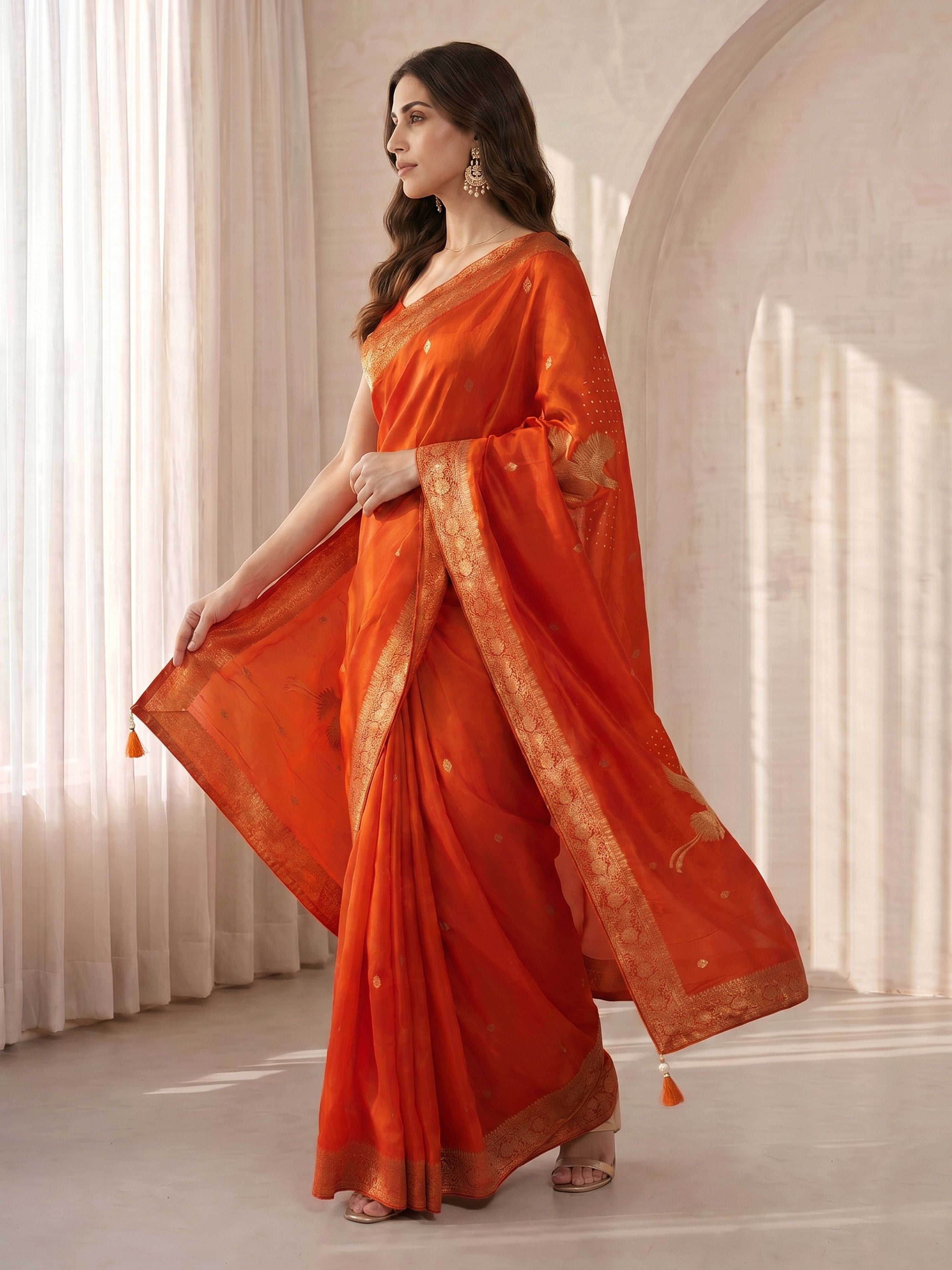Women's Orange Silk-Blend Bandhni Saree With Unstitched Blouse Piece