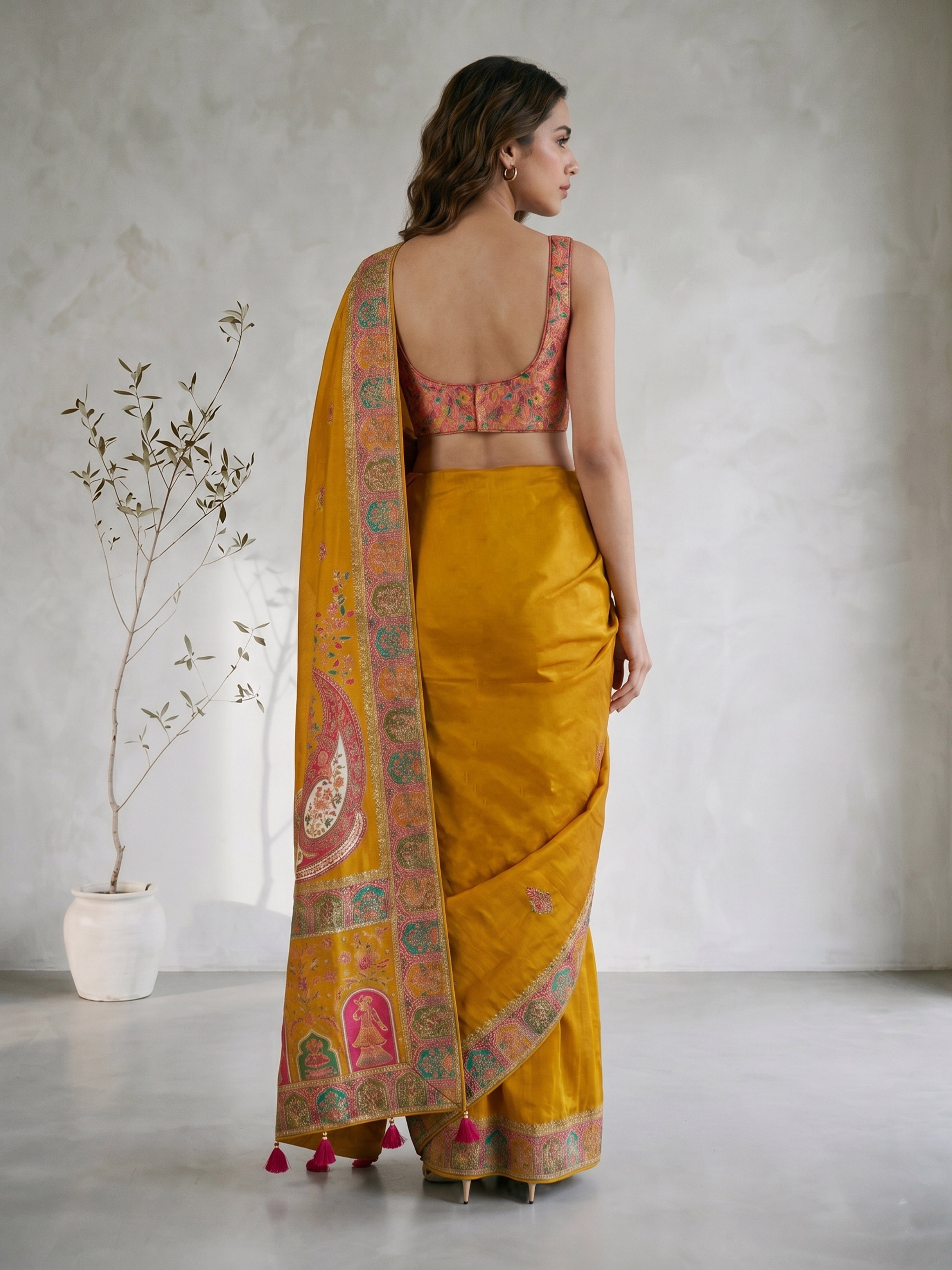 Women's Yellow Cotton-Silk Ethnic Motifs Saree With Unstitched Blouse Piece