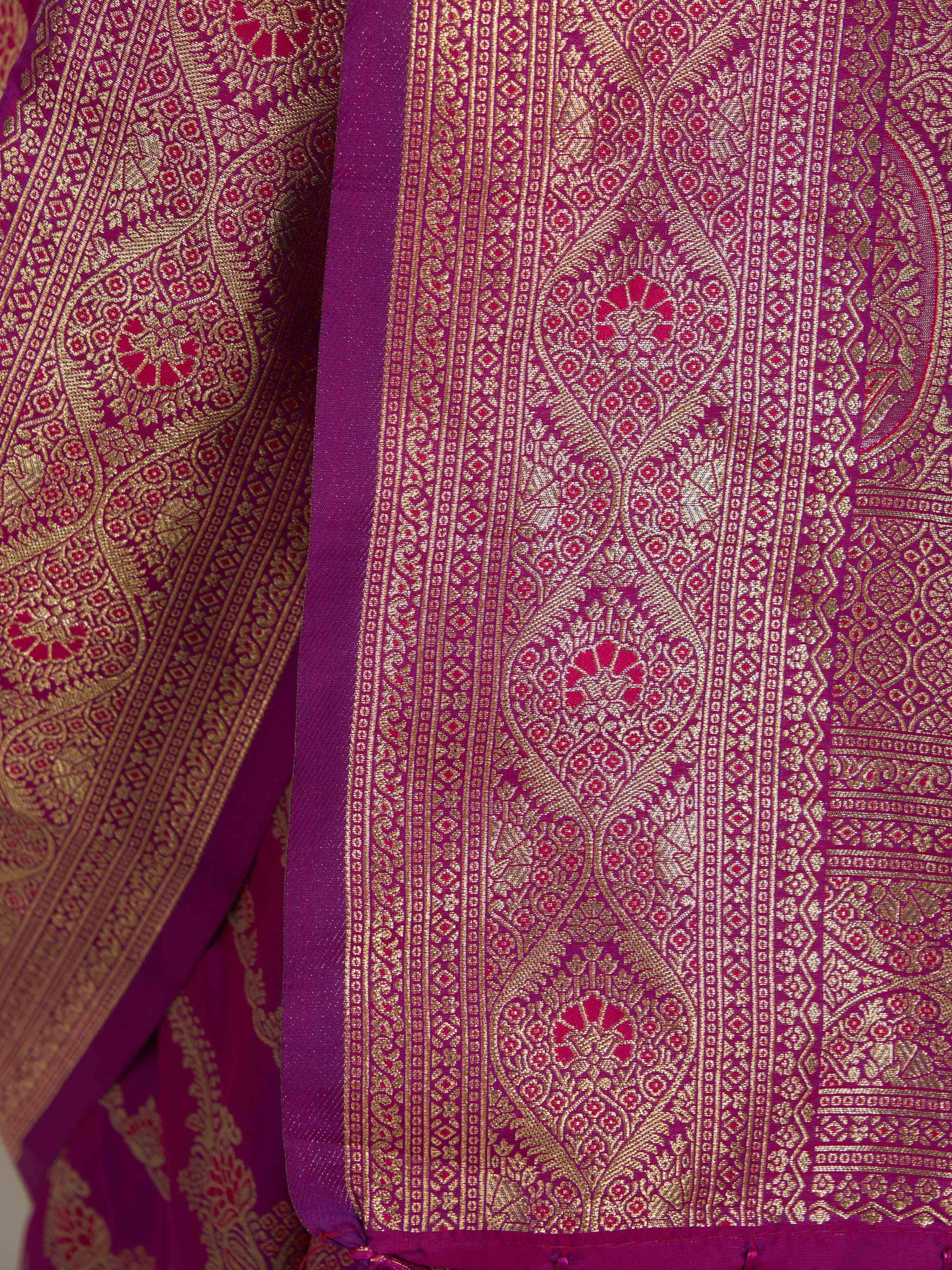 Women's Purple Cotton-Silk Ethnic Motifs Saree With Unstitched Blouse Piece
