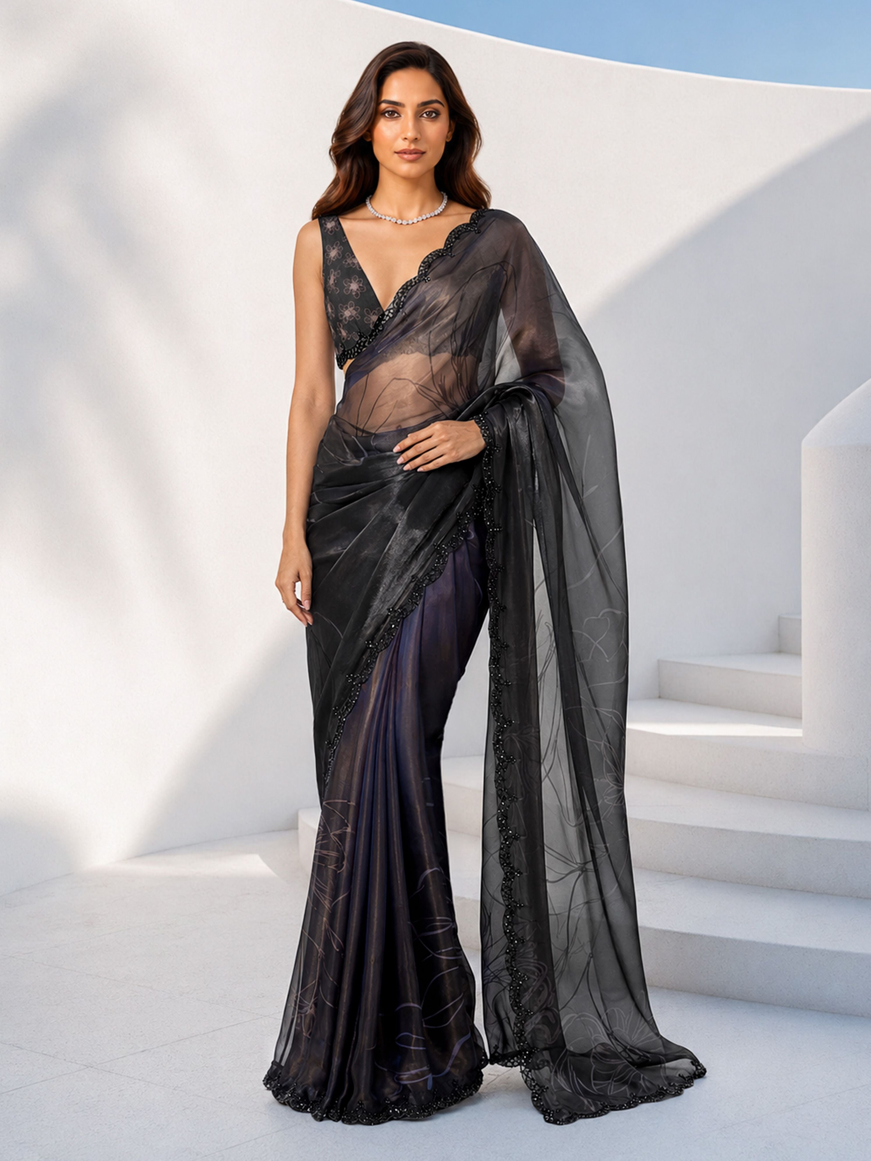 Women's Black Silk-Blend Floral Print Saree With Unstitched Blouse Piece