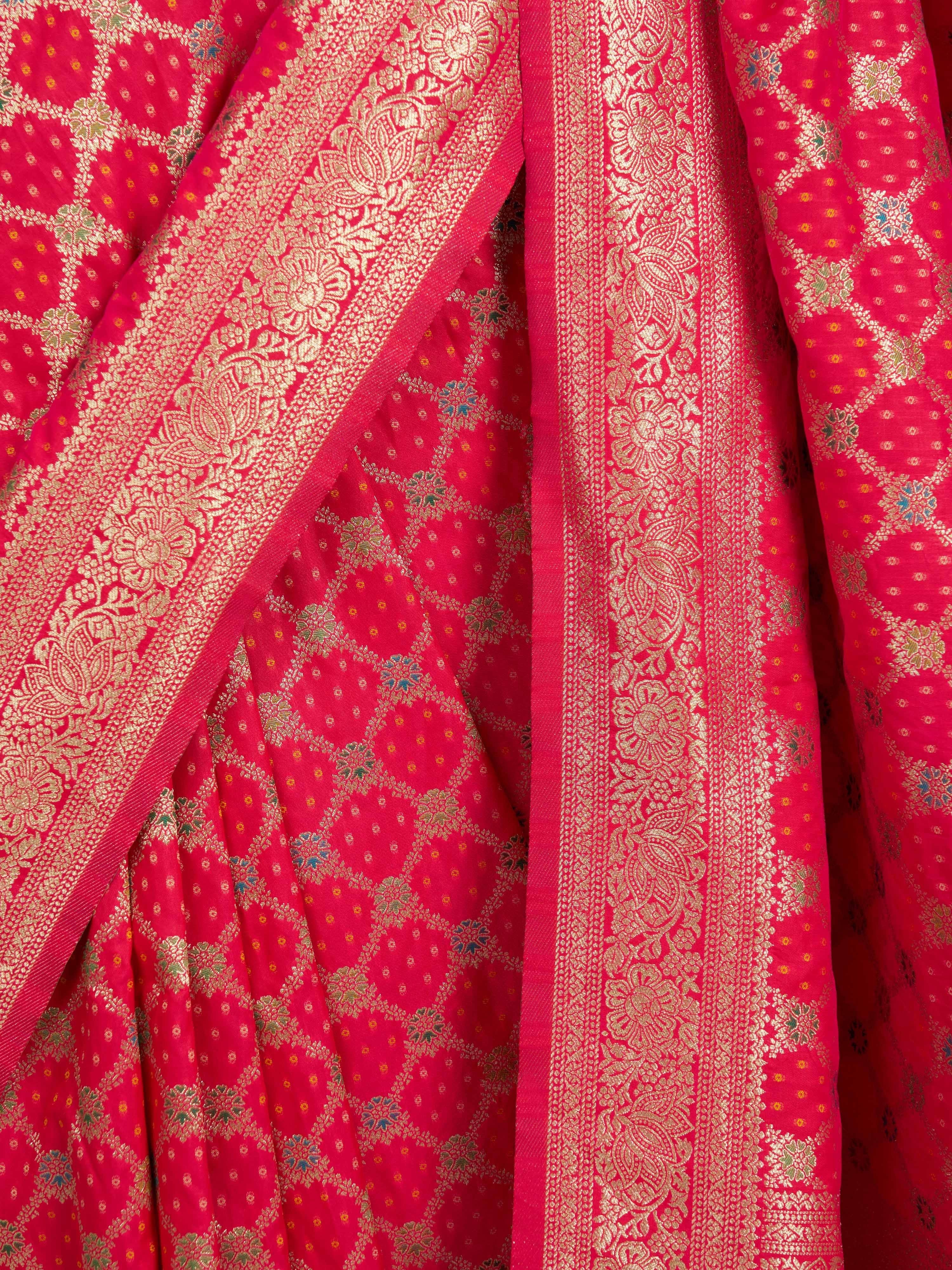 Women's Pink Cotton-Silk Ethnic Motifs Saree With Unstitched Blouse Piece