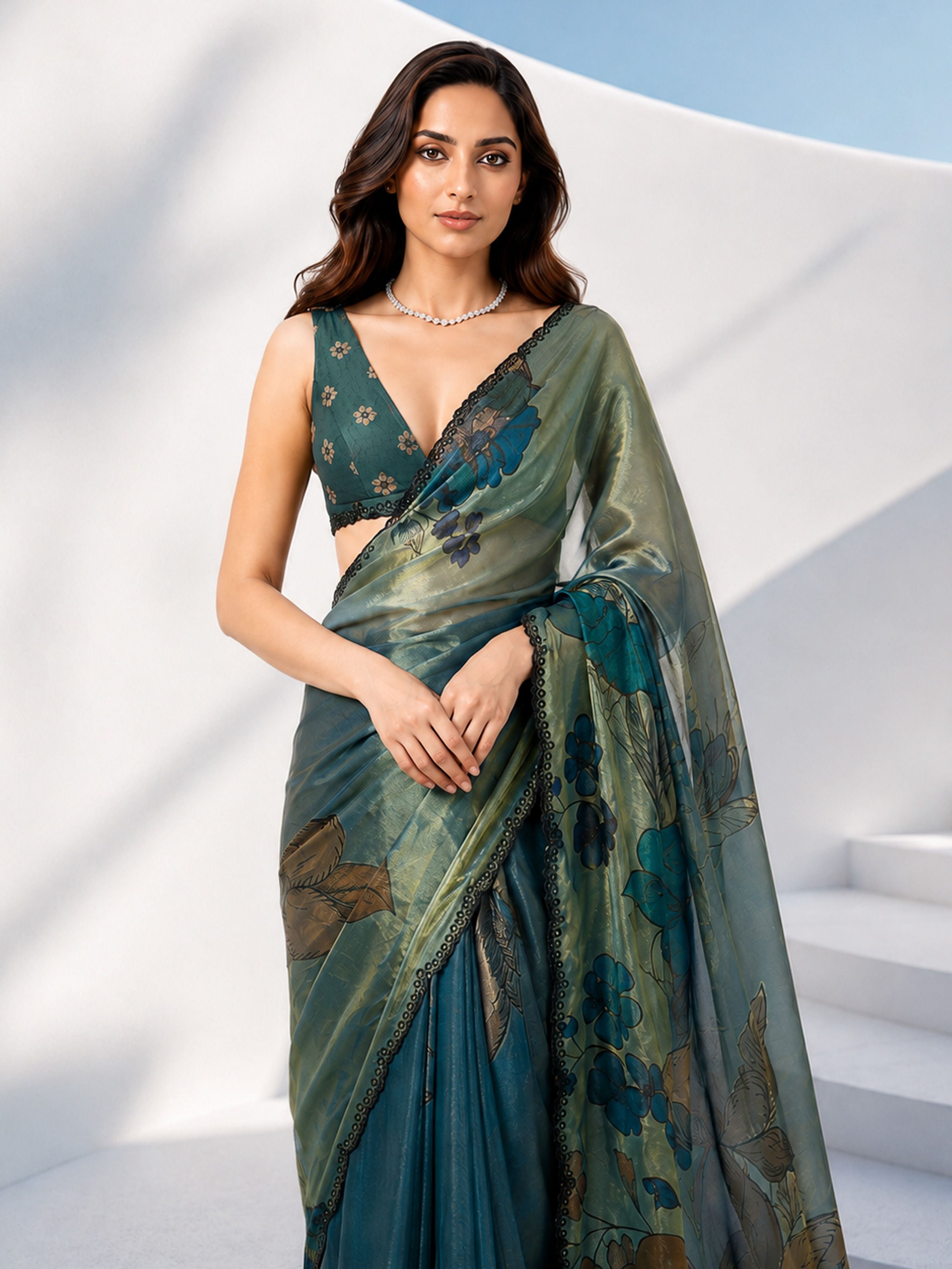 Women's Blue Silk-Blend Ethnic Motifs Saree With Unstitched Blouse Piece
