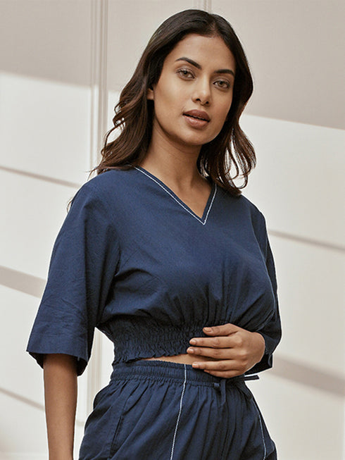 Women's Navy Blue Cambric Cotton V-Neck Crop Yoga Top