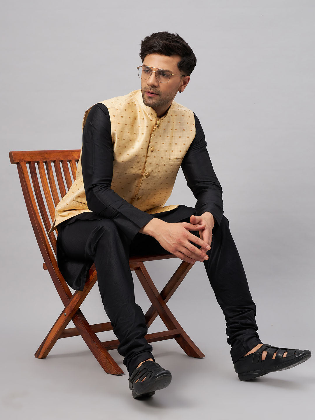 Men's Gold Zari Weaved Jacket With Kurta Pyjama Set