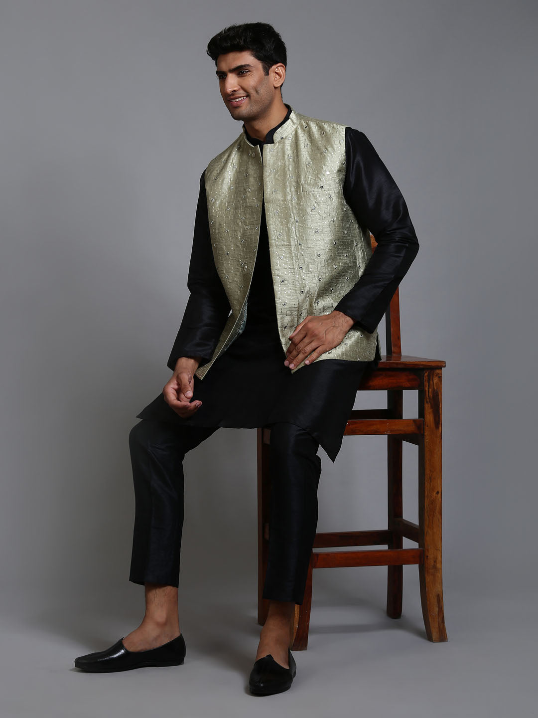 Men's Mehndi Green Embellished Jacket With Black Kurta Pant Set