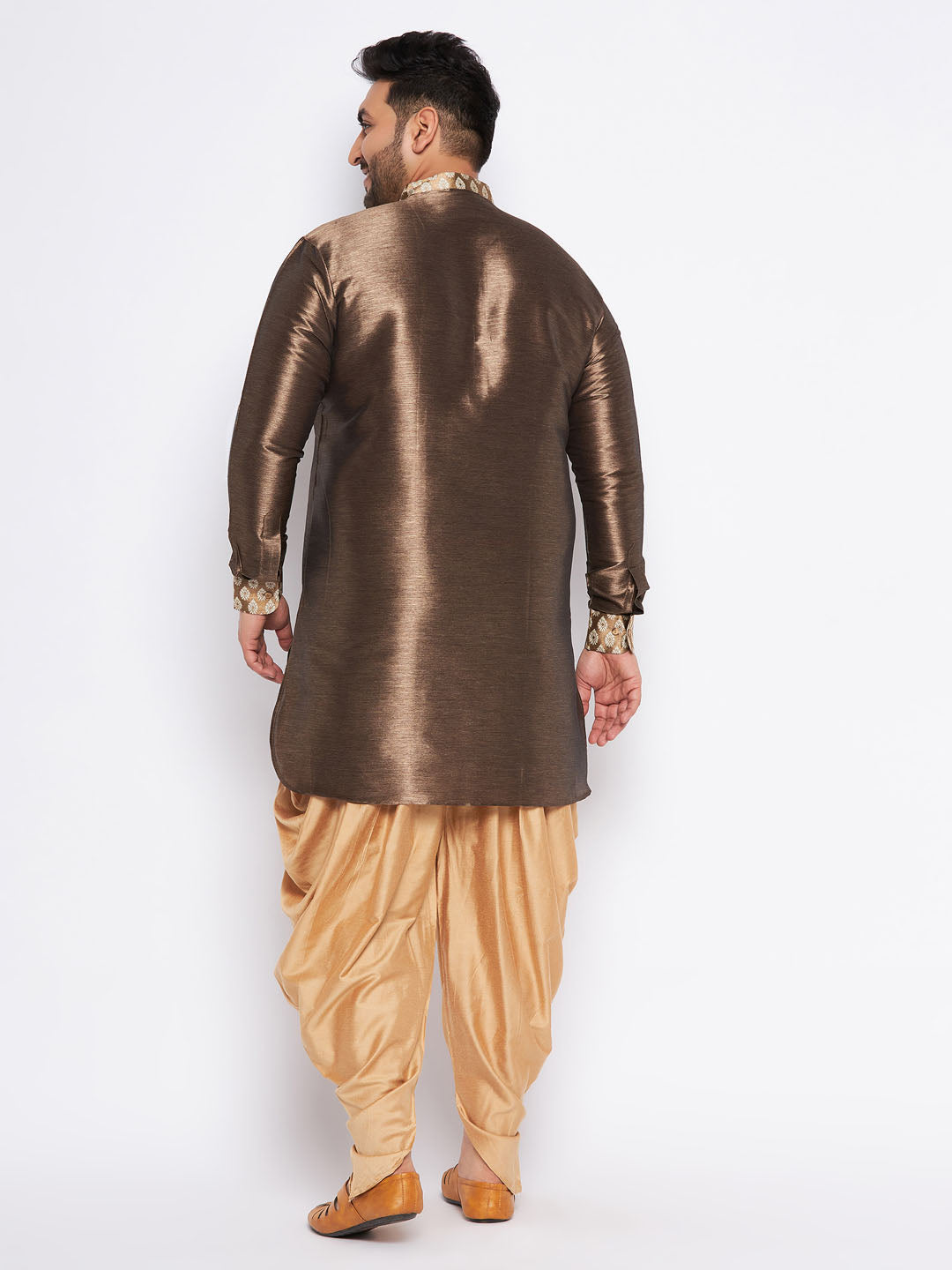 Men's Plus Size Gold Silk Blend Curved Kurta And Dhoti Set