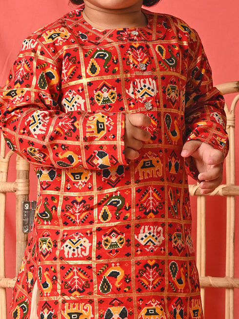 Boy's' Red Patola Print Festive Kurta Pyjama Set