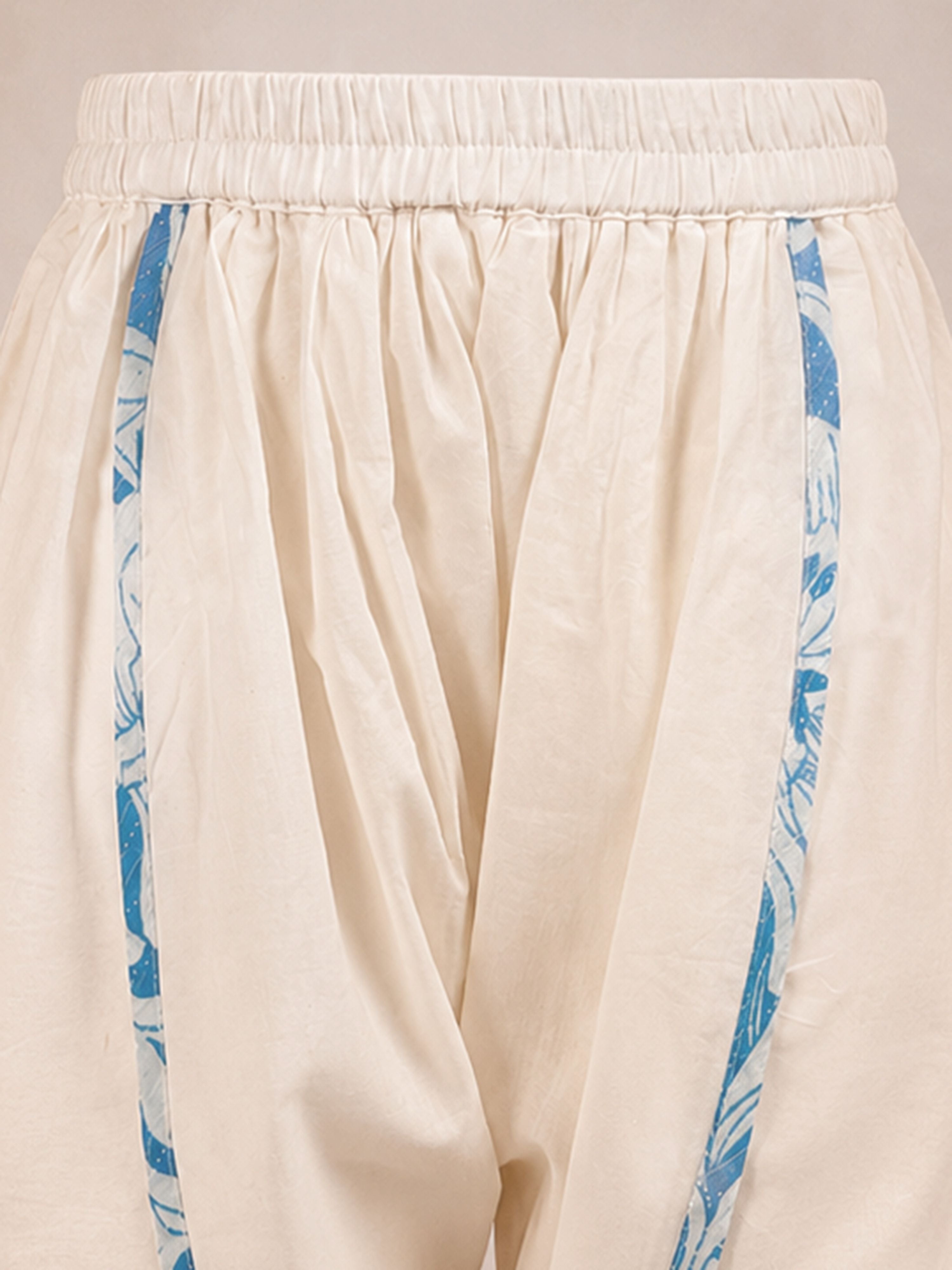 Girls Blue Cotton Floral Print Thigh Length Kurta and Dhoti Set