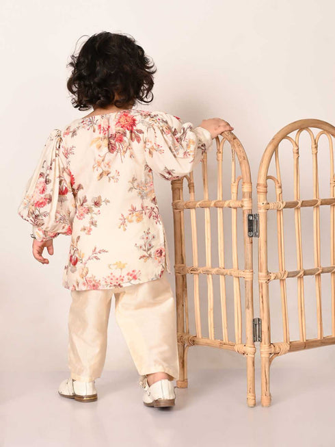 Sishu Girl's Cream Floral Print Kurta Pyjama Set
