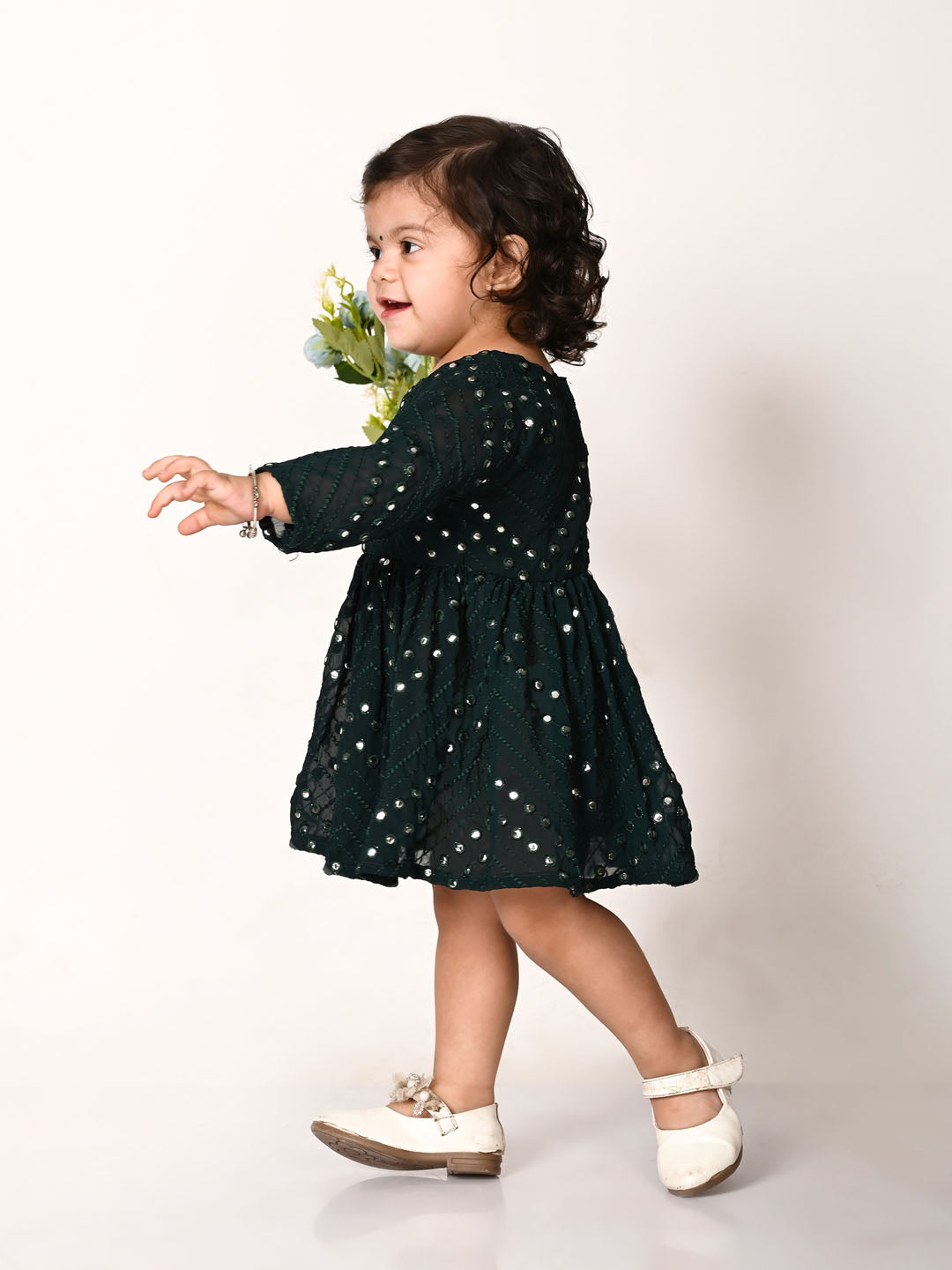 Sishu Girl's Green Mirror Kurta