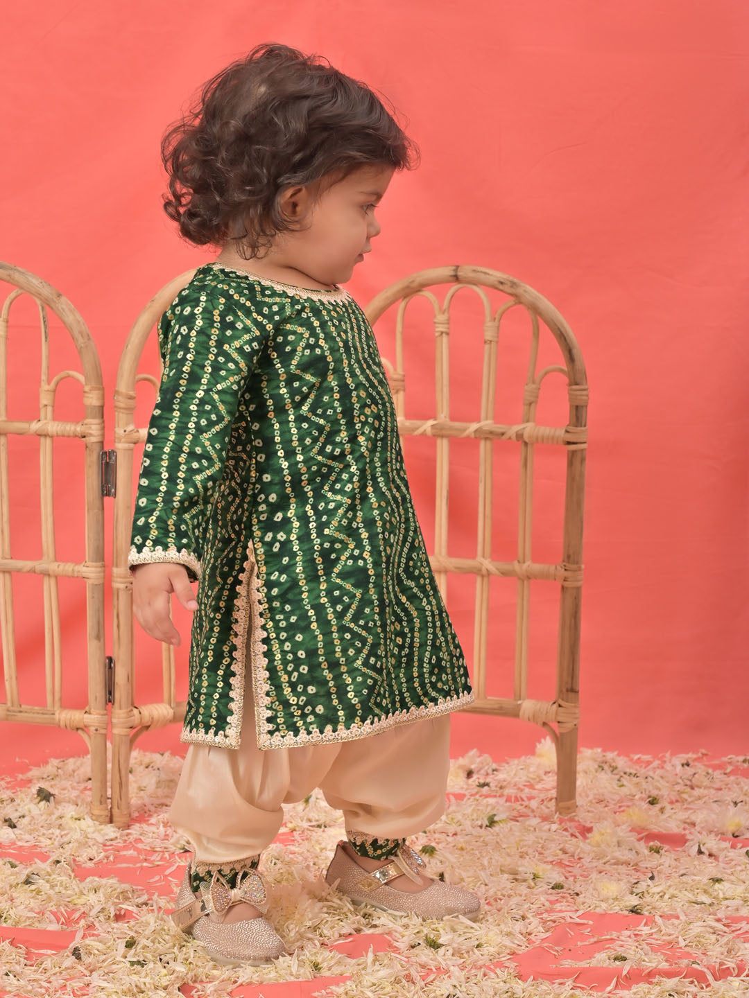 Sishu Girl's Green Bandhni Print Kurta And Patiala Set