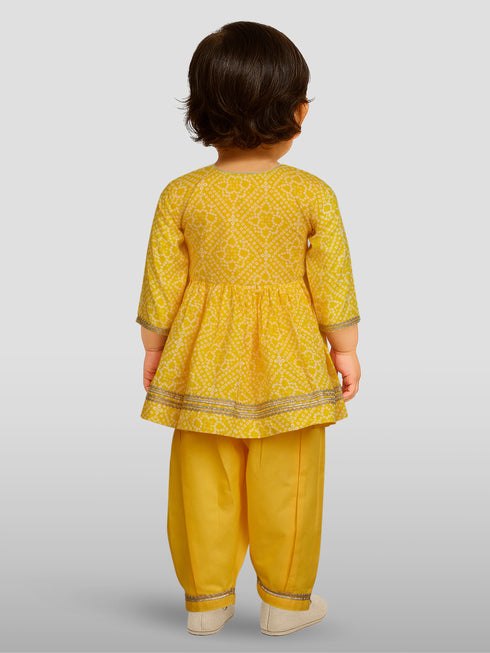 Girls Yellow Cotton Bandhani Kurta Patiala Set with Digital Print