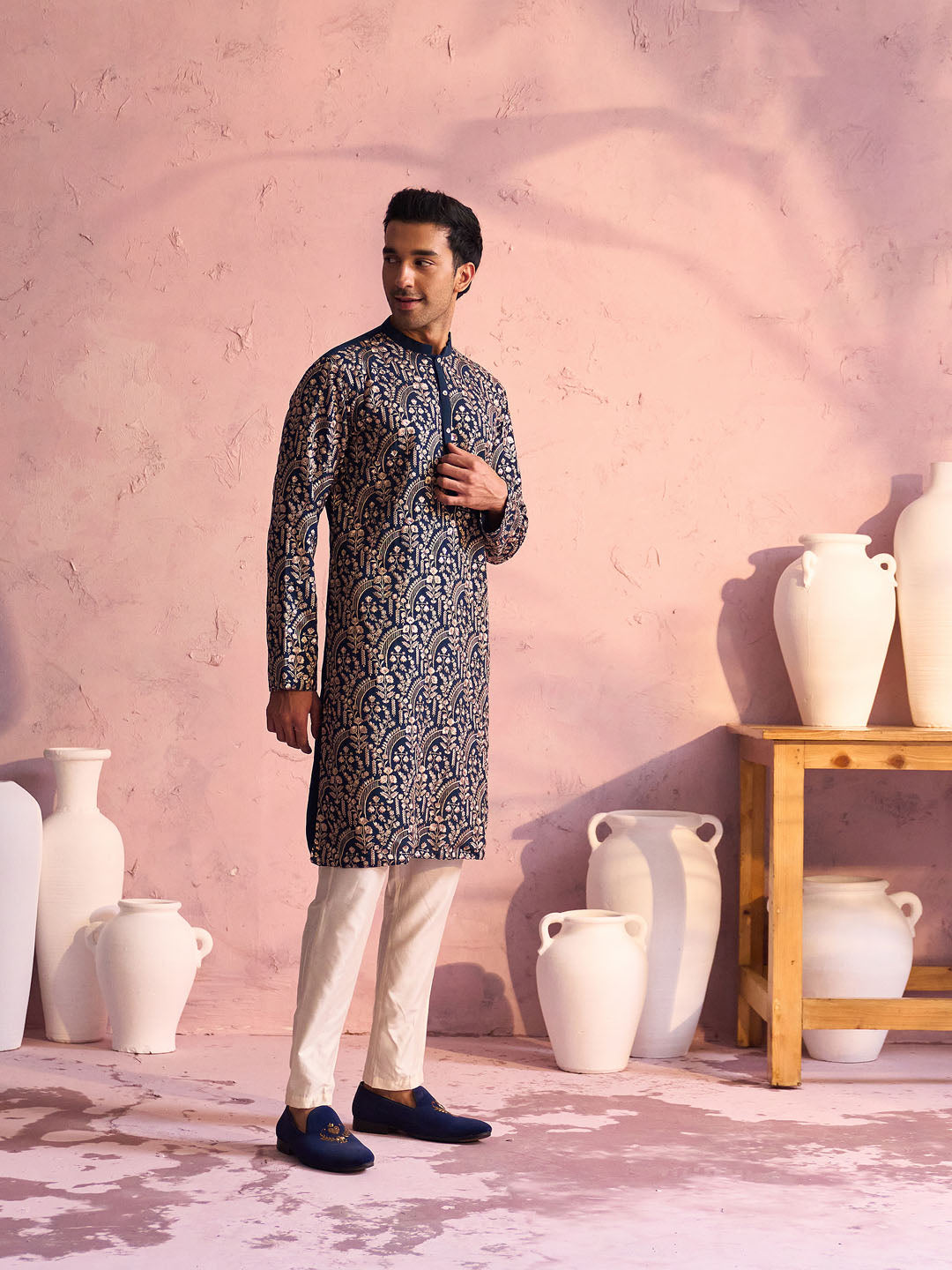 Men's Bottle Green Georgette Embroidered Kurta Pyjama Set