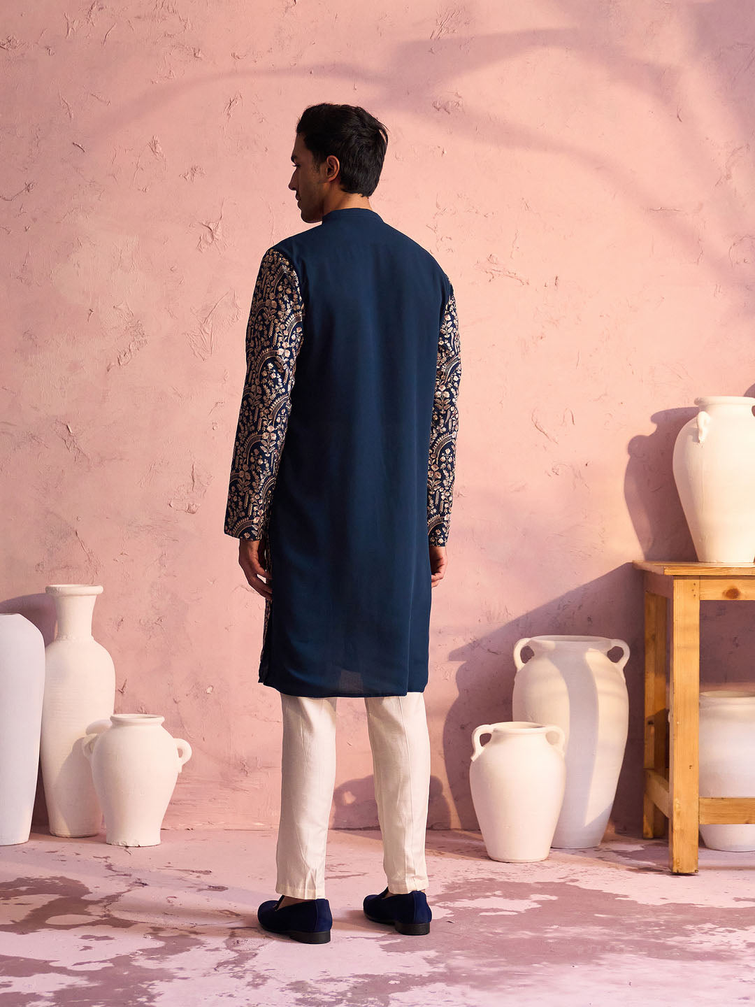 Men's Bottle Green Georgette Embroidered Kurta Pyjama Set