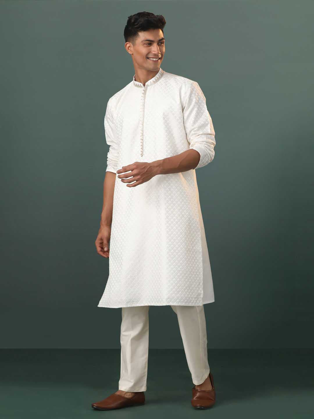 Men's White Embroidered Cotton Blend Kurta Pyjama Set