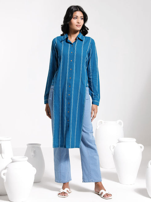 Women's Blue Jacquard Cotton Shirt Style Kurta