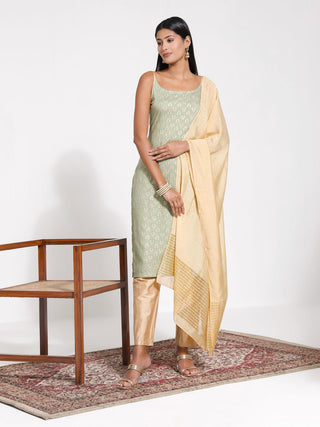 VASTRAMAY Women's Green Foil Printed Rayon Kurta Set With Dupatta