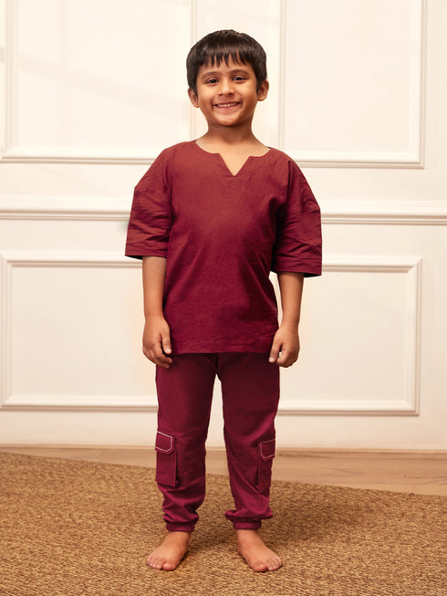 Boy's Maroon Solid Cotton Yoga Kurta Set With Cargo Pants