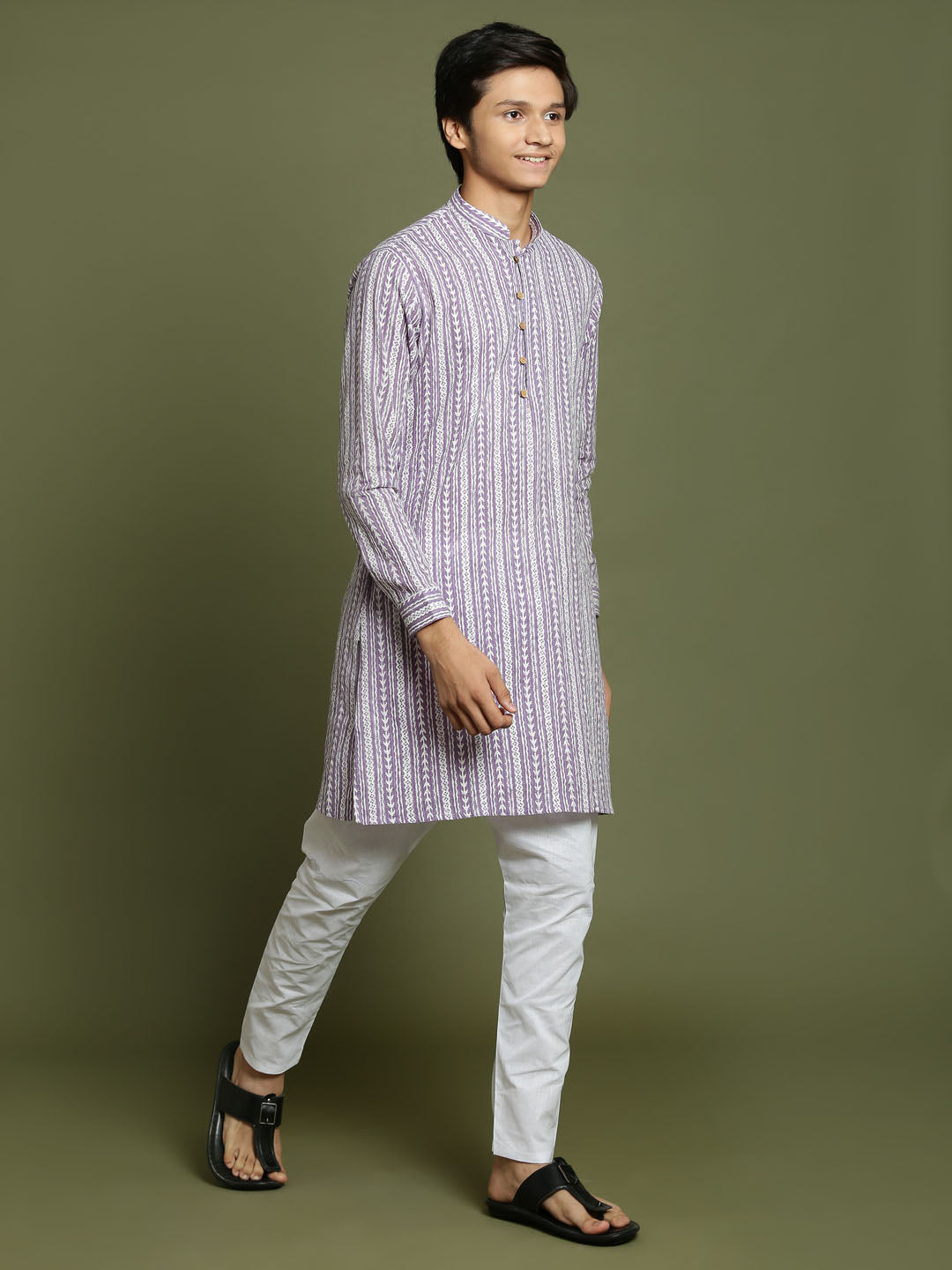 Boy's' Purple Woven Kurta With White Pyjama Set