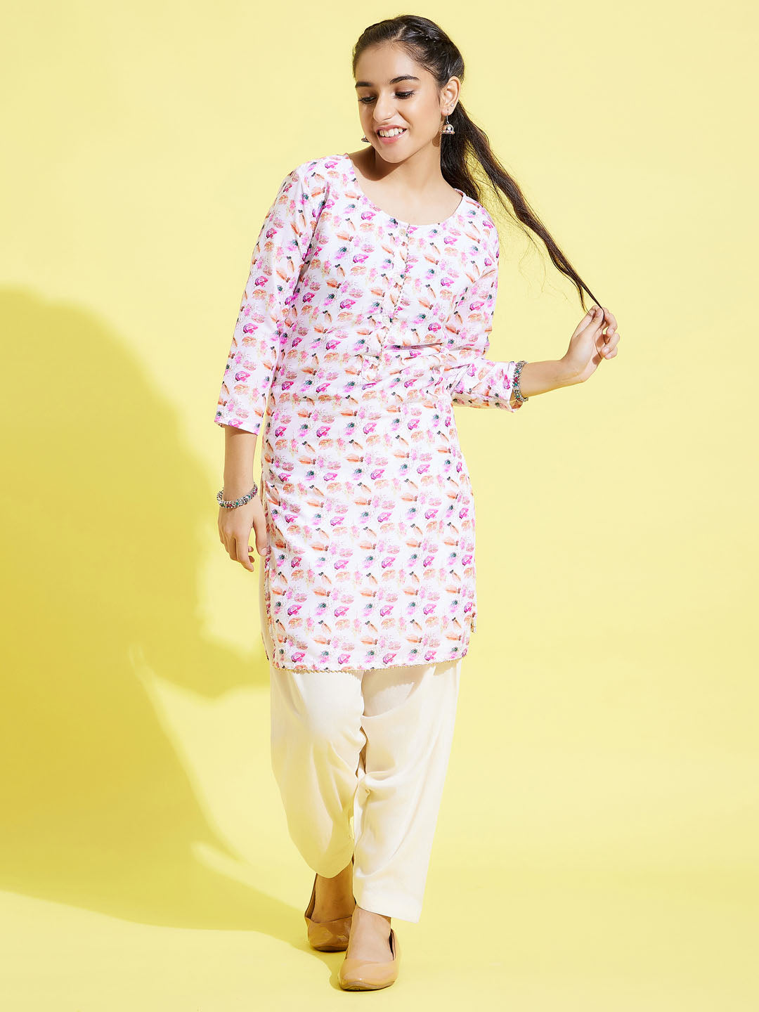 Girl's' White Floral Printed Linen Kurta And Cream Patiala Set