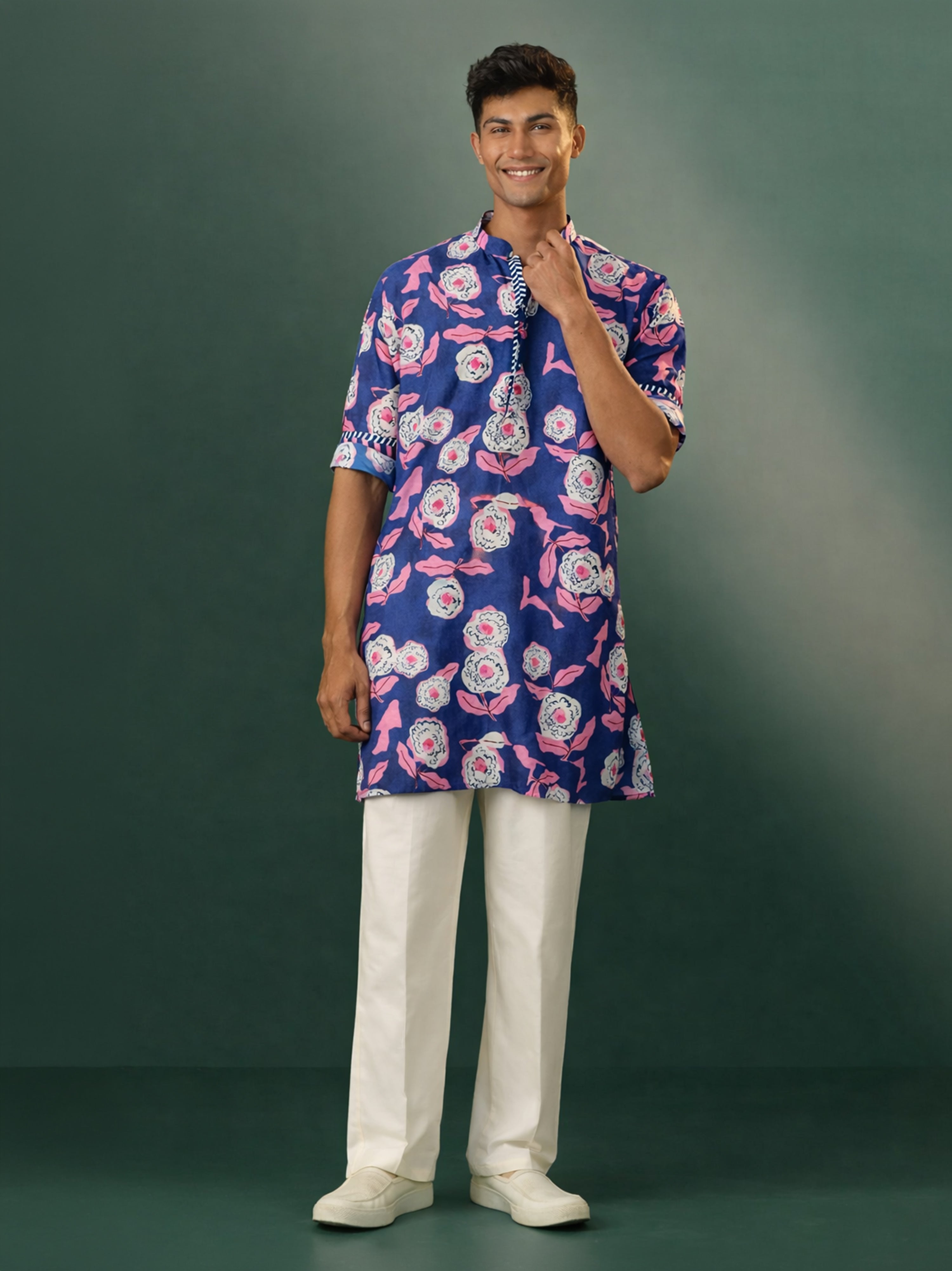 Men Navy Blue Floral Print Plain Thigh Length Kurta Pant Set with Wide Leg Pant