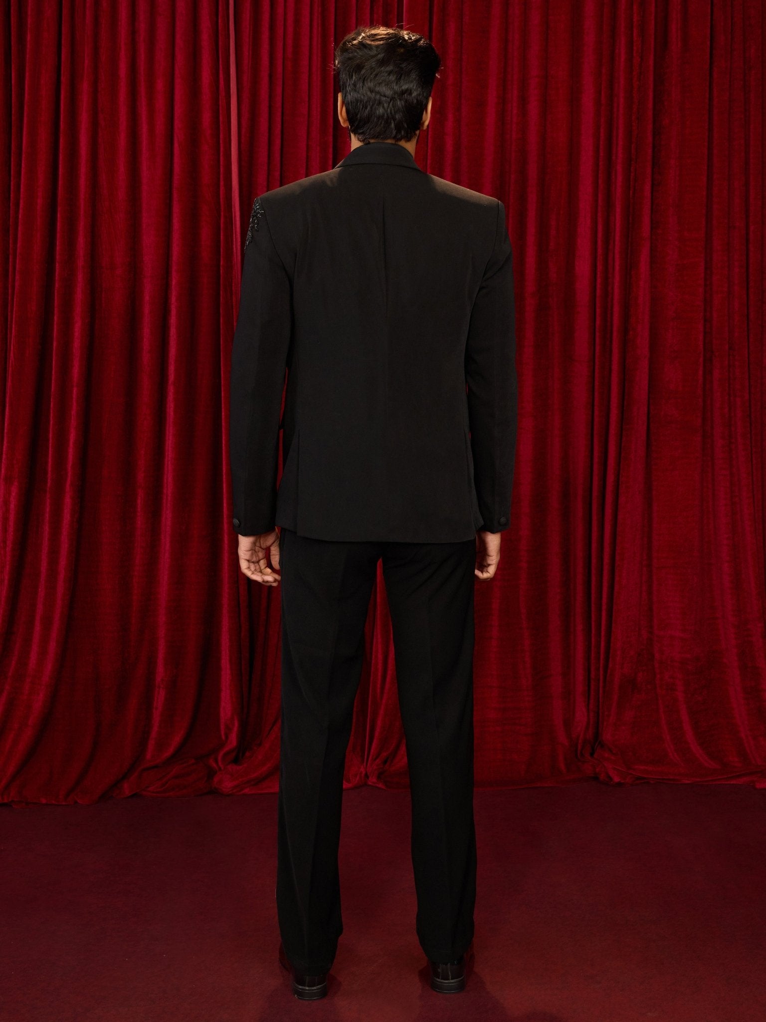 men’s blazer and straight pant set