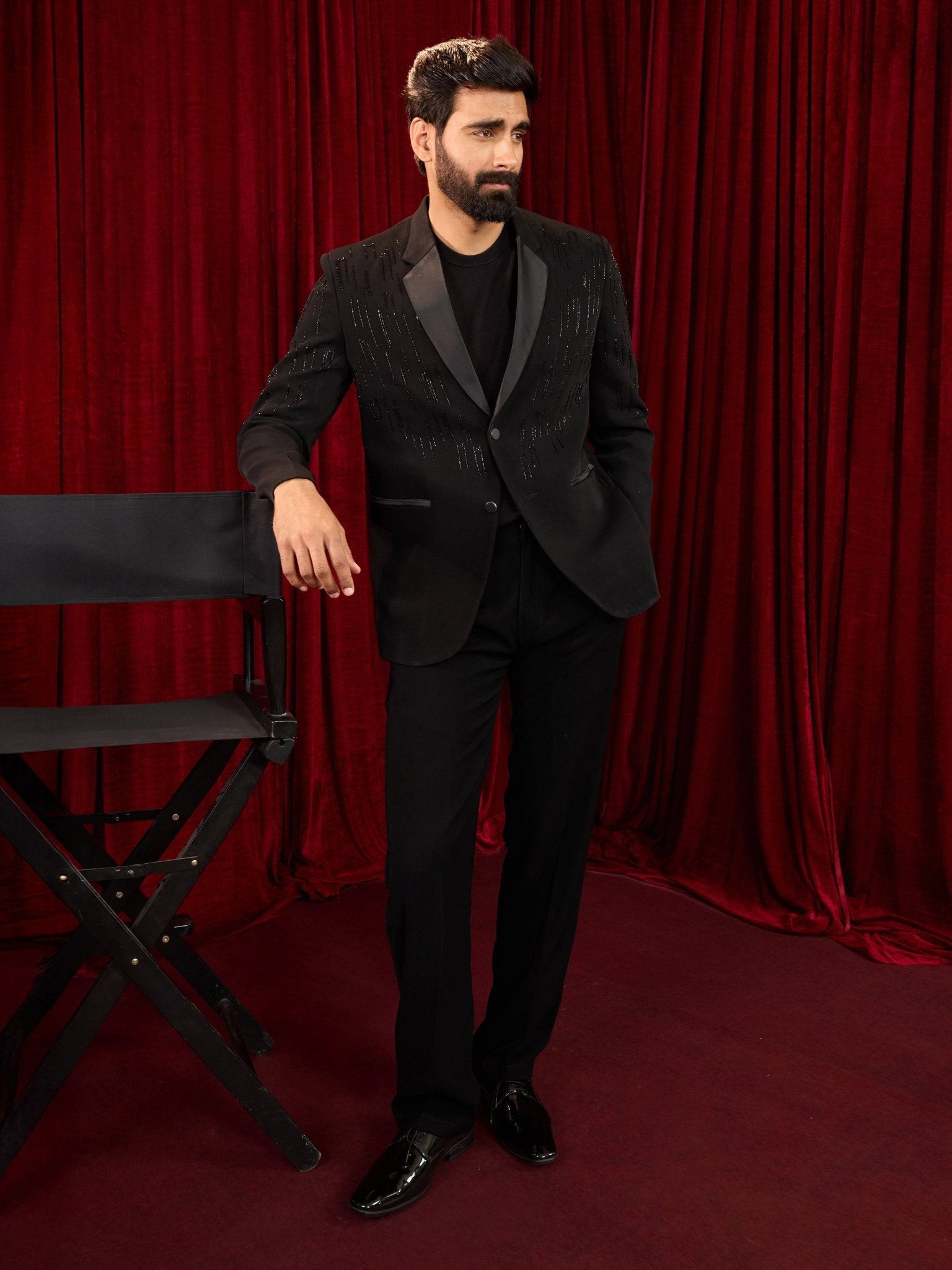 vastramayMen's Black Cutdana Work Geometric Notch Collar Wedding Blazer