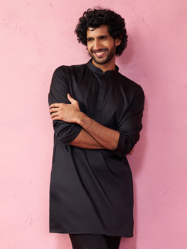 vastramayMen's Black Fine Satin Kurta