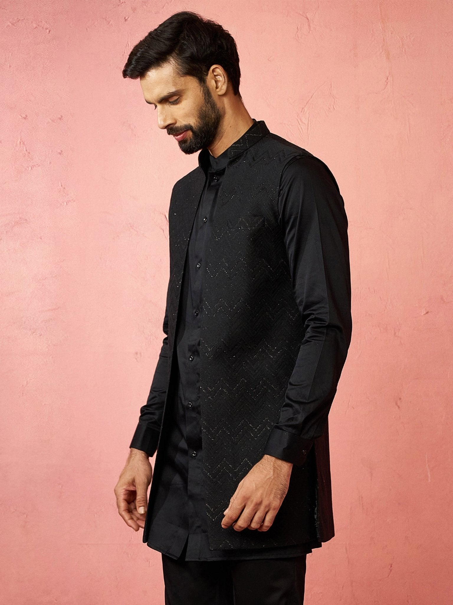 vastramayMen's Black Maharaja Jacquard Nehru Jacket