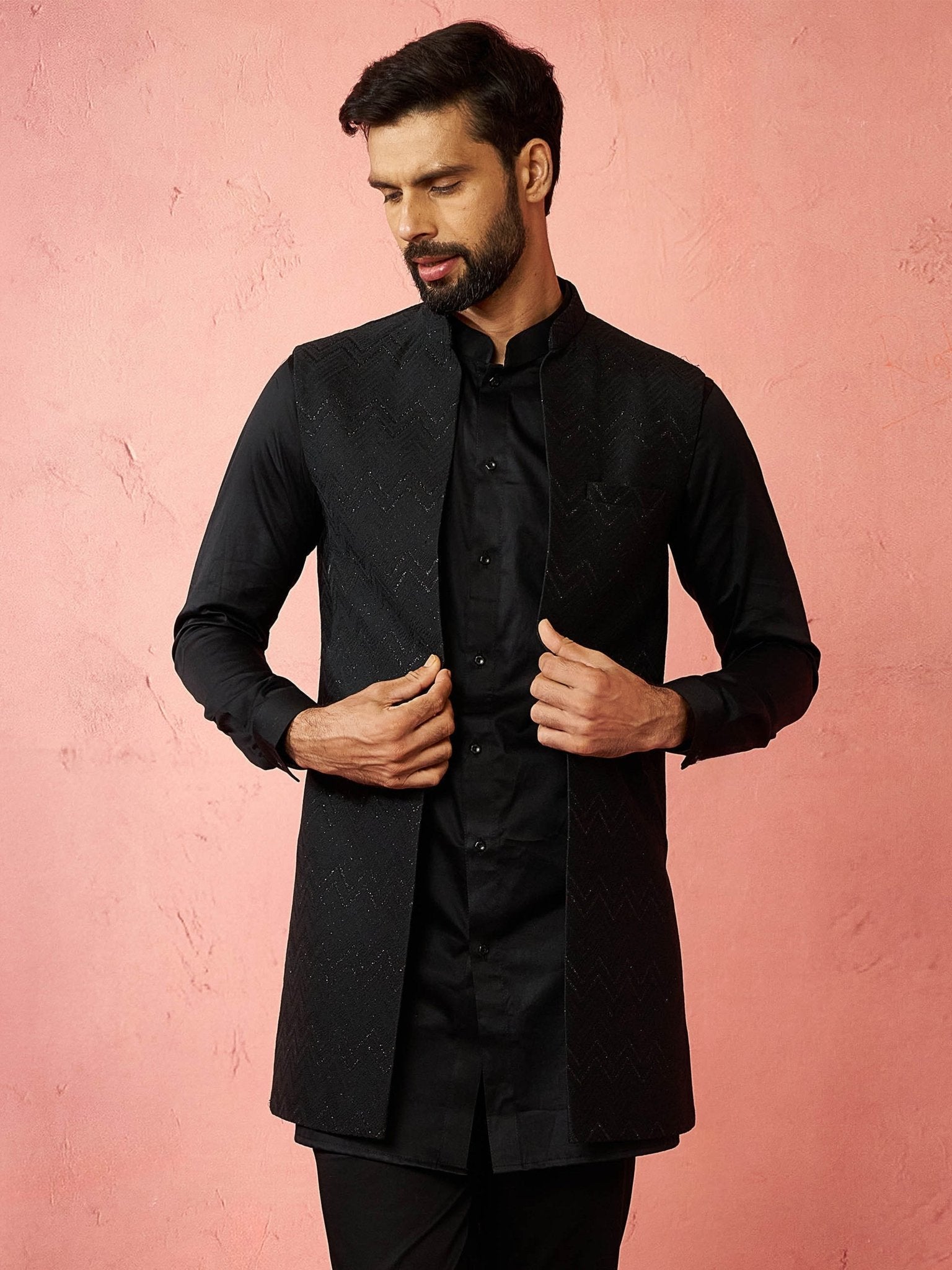 vastramayMen's Black Maharaja Jacquard Nehru Jacket